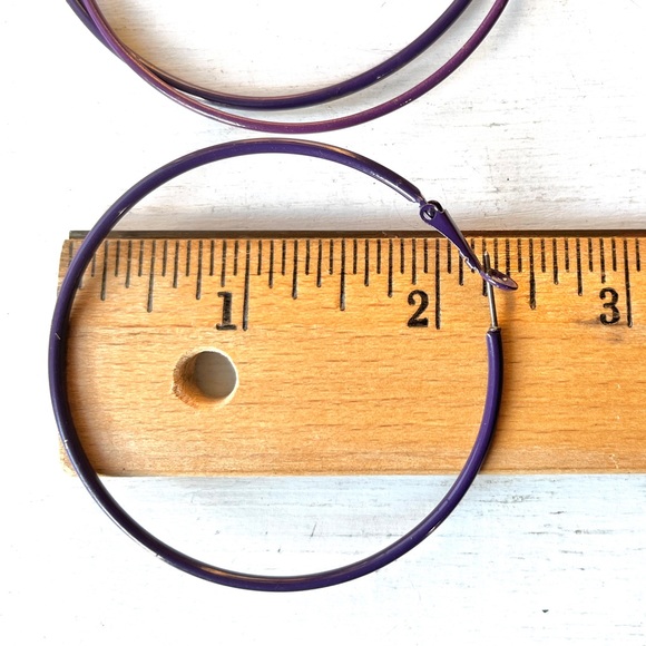 3pr Vintage Large Enamel Metal Round Thin Wire Hoop Earrings Pierced Ears Purple - Picture 5 of 6